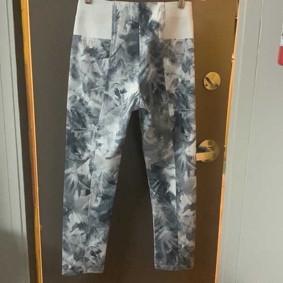 Simply Noelle patterned waist Minimizer pant / legging .S/M (8-10 White/Grey - Picture 2 of 5